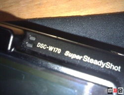 索尼電子產(chǎn)品屏幕清潔與設(shè)備選配指南 從T77、W170相機(jī)到筆記本周邊